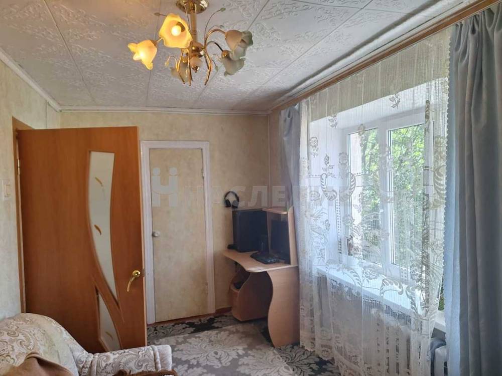 2-комнатная квартира, 44 м2 3/3 этаж, Шолоховский, ул. Шахтерская - фото 1